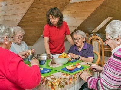 Obstsalat zubereiten